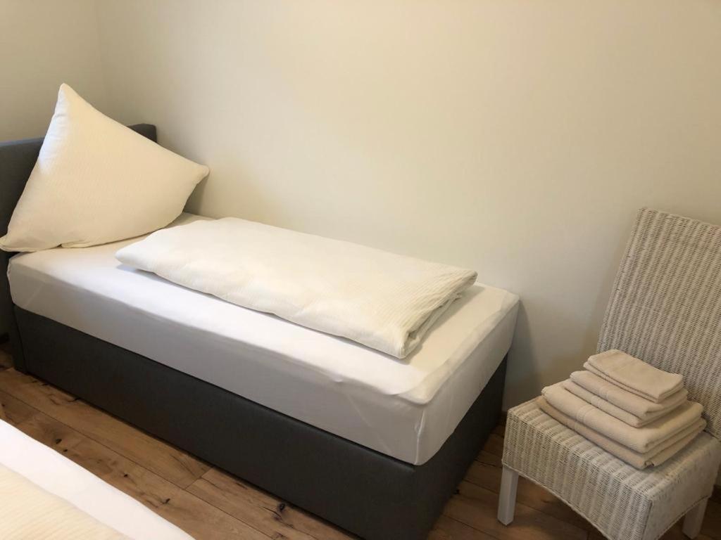 דירות איינרוהר Haus Cornelia מראה חיצוני תמונה